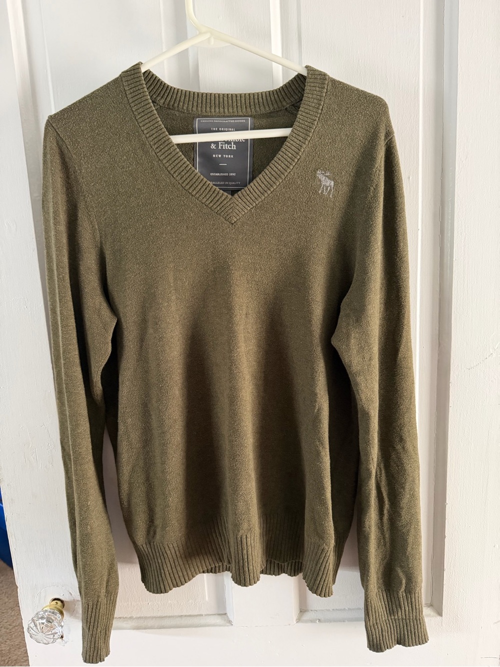 Abercrombie & Fitch Olive V Neck Sweater Mens M Cotton Logo